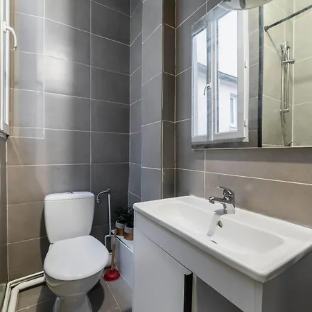 Cosy Hopital Bichat - 18 - 4p - Flat-guest * Parigi